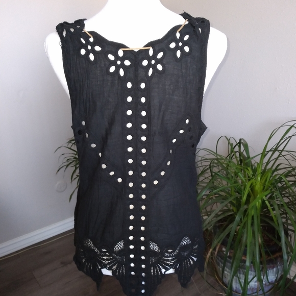 3 for $10 Black Lace and Crochet Type Top - Picture 6 of 6